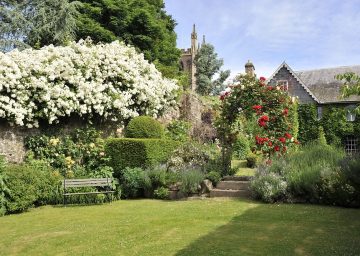Hereford Cathedral Gardens1 sml