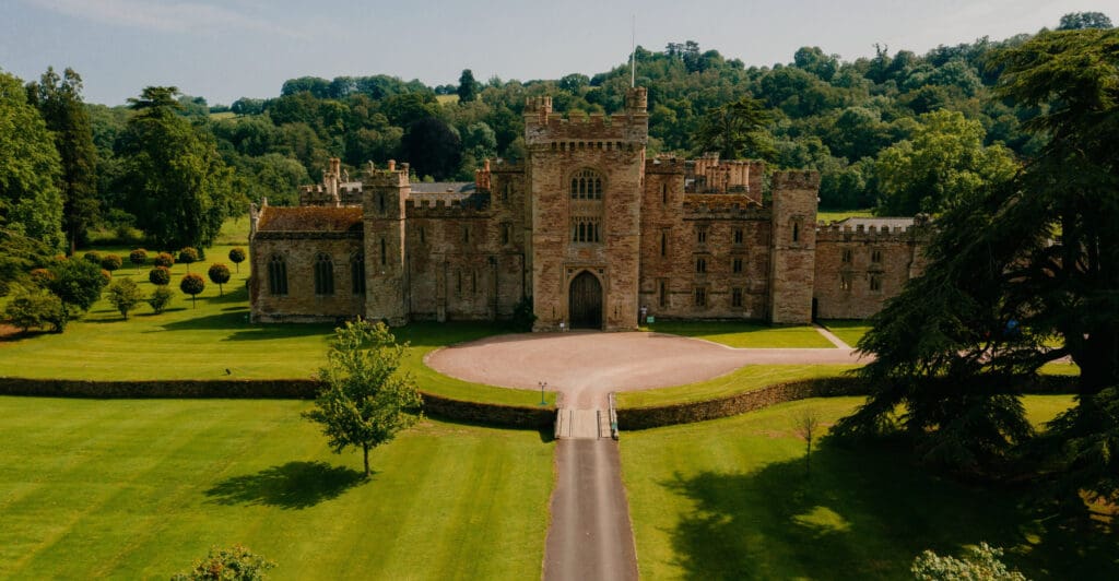 Hampton Court Castle