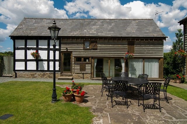 Luntley Court Farm Cottages