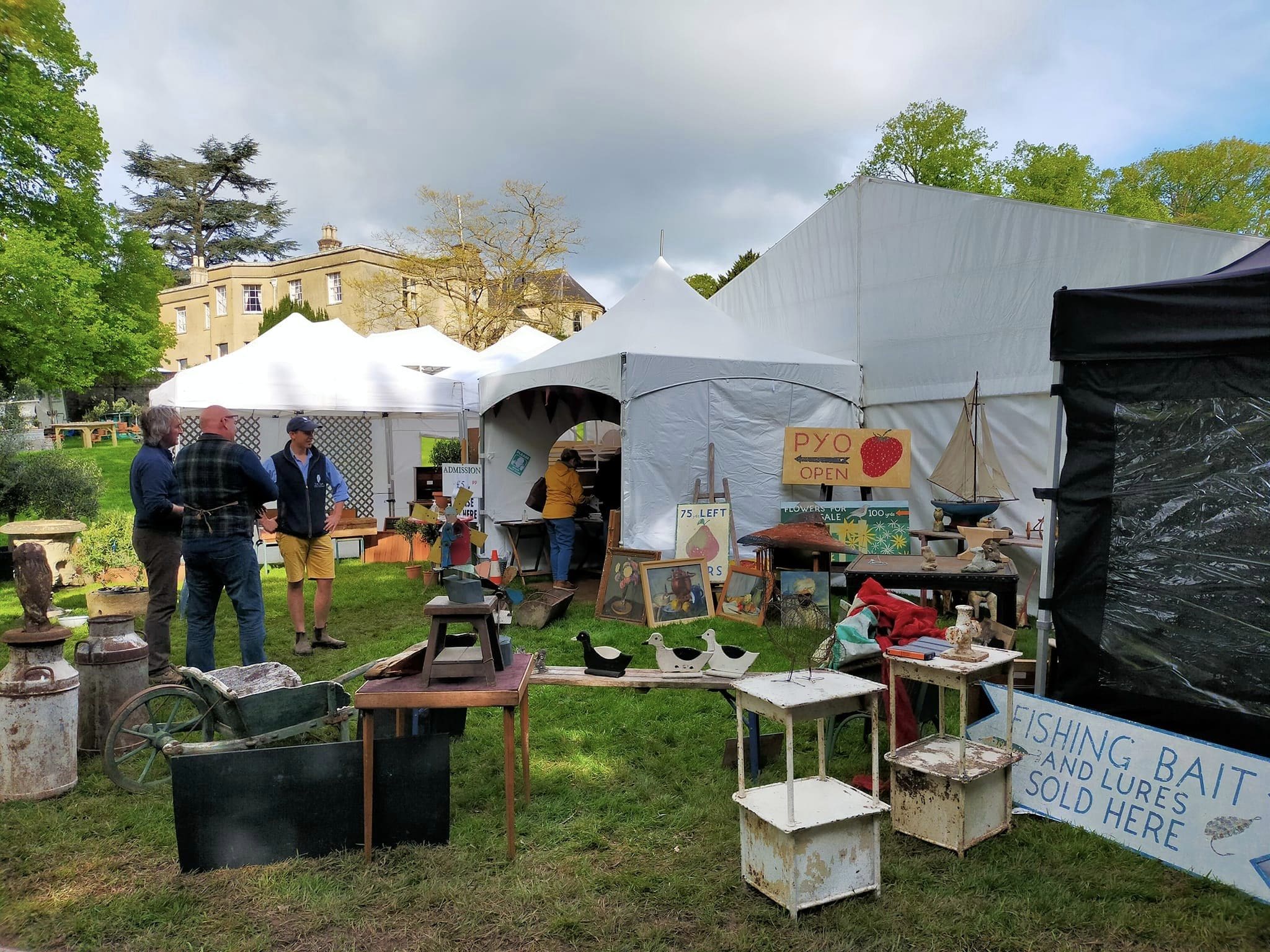 burton court antiques fair