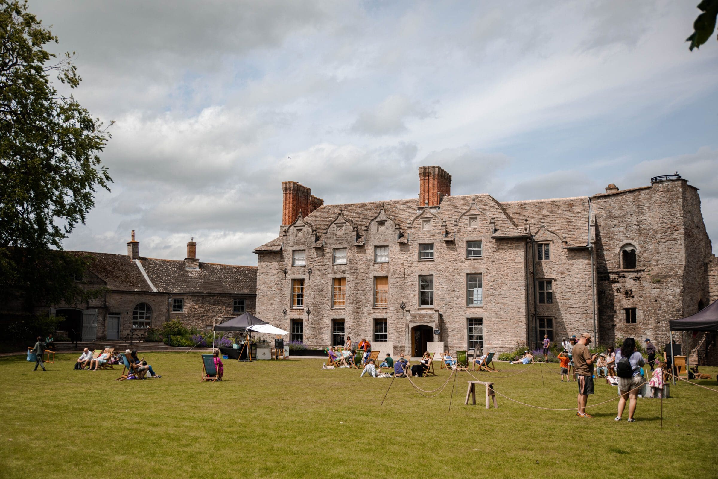 Hay Castle