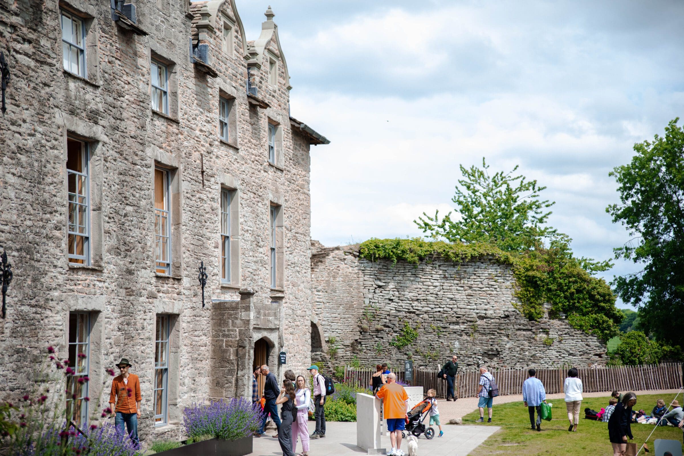 Hay Castle
